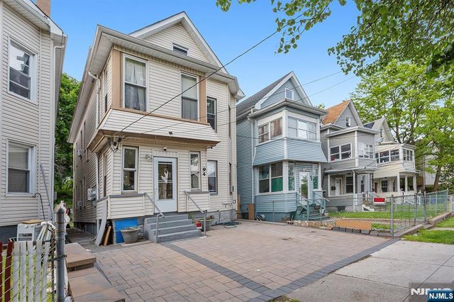 94 Summer Street, Passaic, NJ 07055
