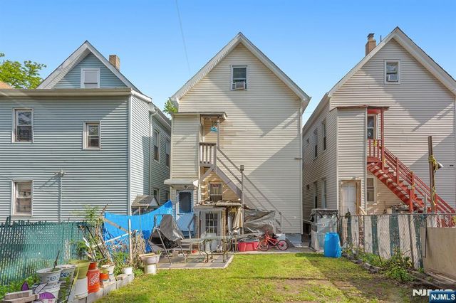 94 Summer Street, Passaic, NJ 07055