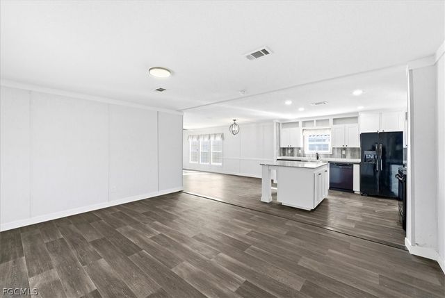 14712 Nantucket RD, North Fort Myers, FL 33917