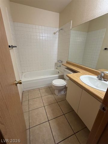 2201 Mars Avenue E, North Las Vegas, NV 89030