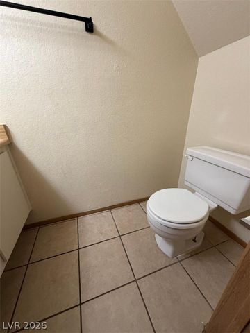 2201 Mars Avenue E, North Las Vegas, NV 89030