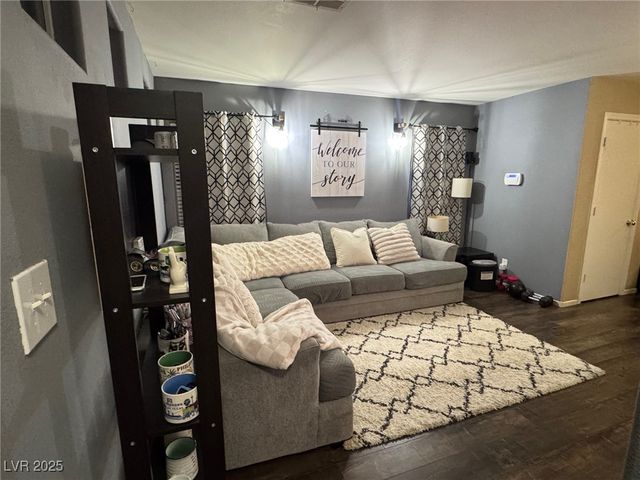 6263 Oread Avenue, Las Vegas, NV 89139