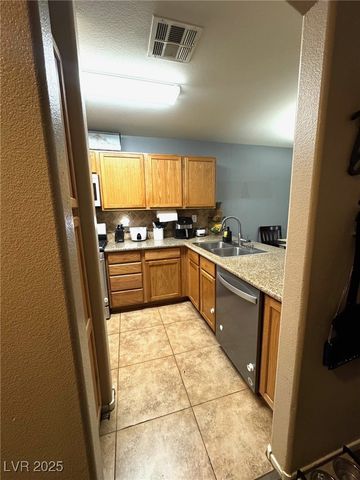 6263 Oread Avenue, Las Vegas, NV 89139