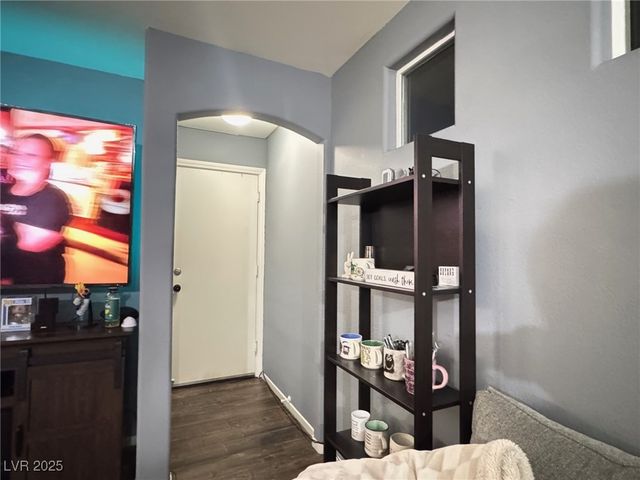 6263 Oread Avenue, Las Vegas, NV 89139