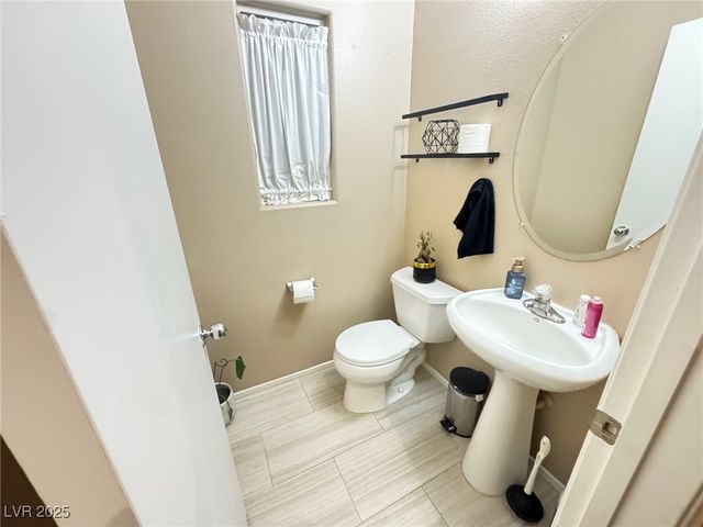 6263 Oread Avenue, Las Vegas, NV 89139