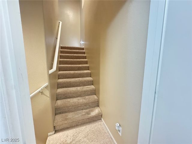 6263 Oread Avenue, Las Vegas, NV 89139