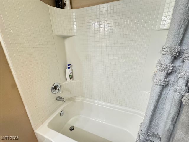 6263 Oread Avenue, Las Vegas, NV 89139