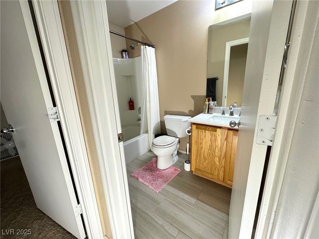 6263 Oread Avenue, Las Vegas, NV 89139