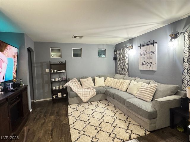 6263 Oread Avenue, Las Vegas, NV 89139