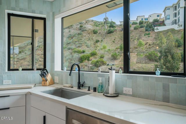 310 N Kalorama Street, Ventura, CA 93001