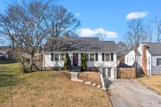 2106 Thomas Ave, Columbia, TN 38401