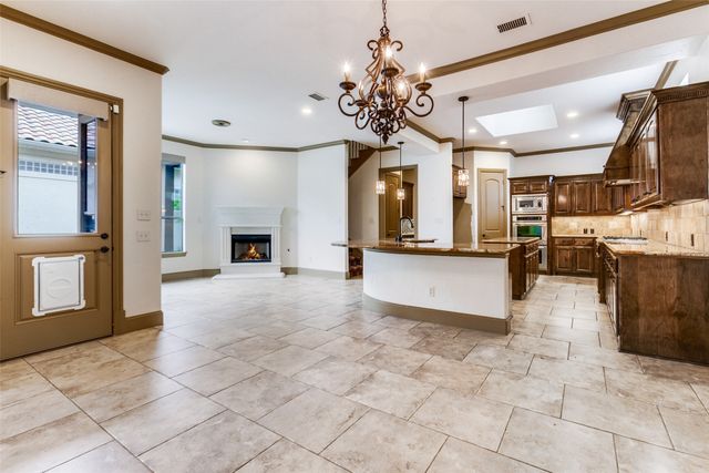 3606 Vineyard Way, Farmers Branch, TX 75234