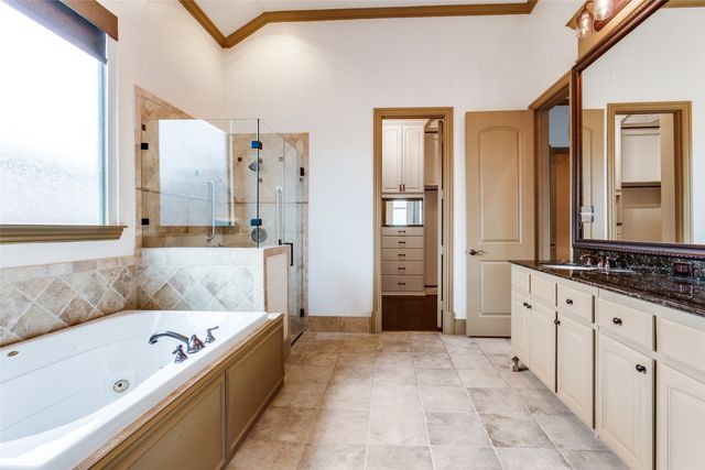 3606 Vineyard Way, Farmers Branch, TX 75234