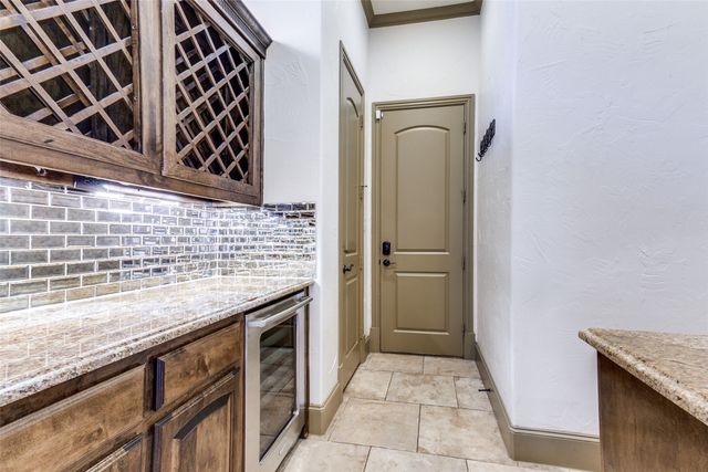 3606 Vineyard Way, Farmers Branch, TX 75234