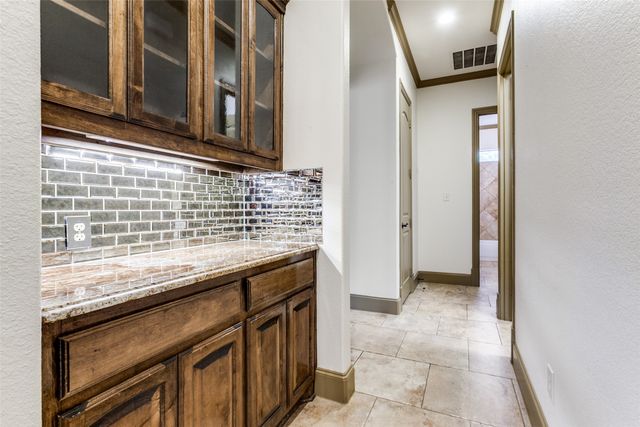 3606 Vineyard Way, Farmers Branch, TX 75234