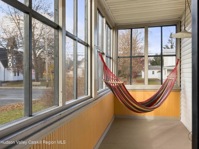 7432 S Broadway, Red Hook, NY 12571