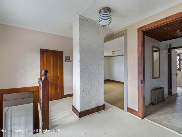 7432 S Broadway, Red Hook, NY 12571