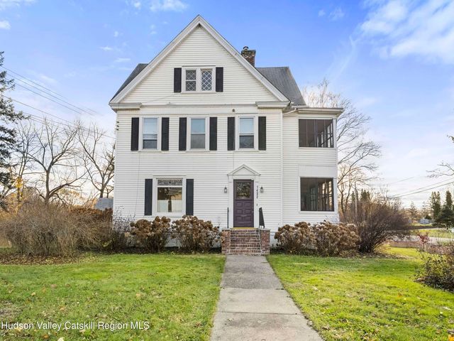 7432 S Broadway, Red Hook, NY 12571