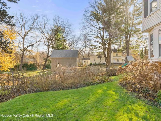 7432 S Broadway, Red Hook, NY 12571