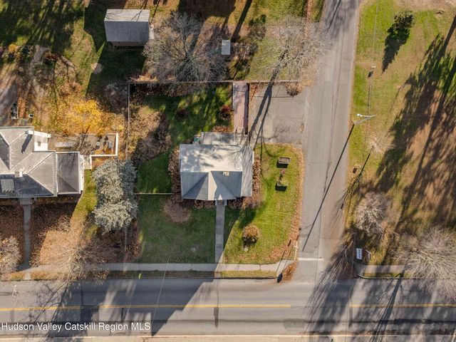 7432 S Broadway, Red Hook, NY 12571