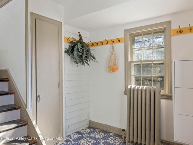 7432 S Broadway, Red Hook, NY 12571