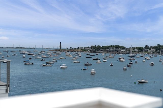 95 Front Street 6, Marblehead, MA 01945