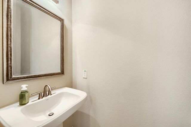 11 Spotted Lily Way, Magnolia, TX 77354