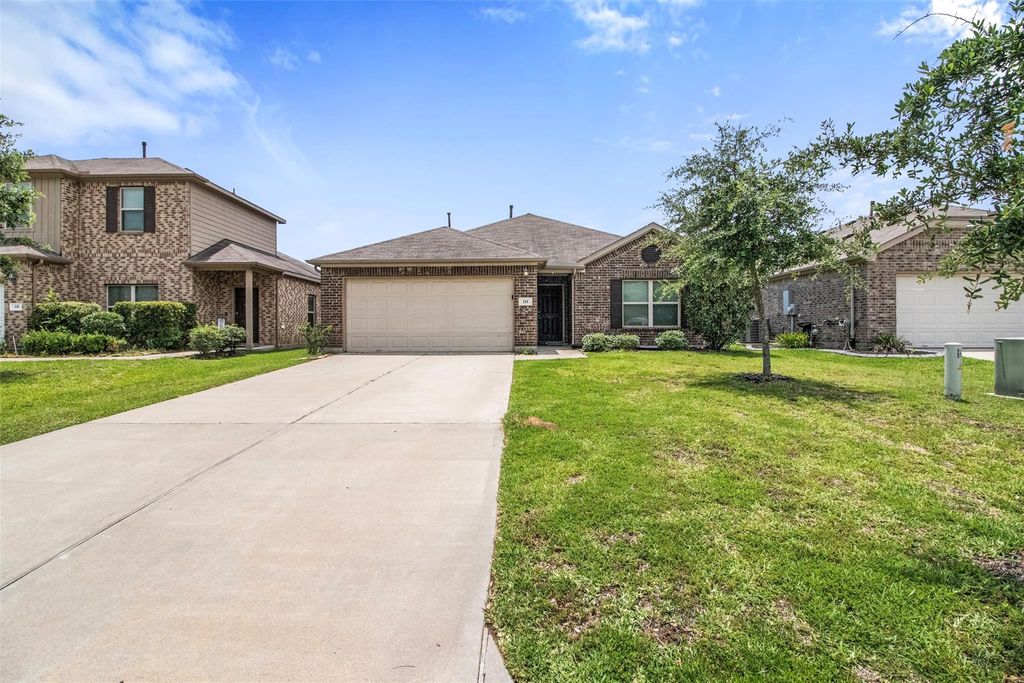 114 Courageous Side Way, Magnolia, TX 77354