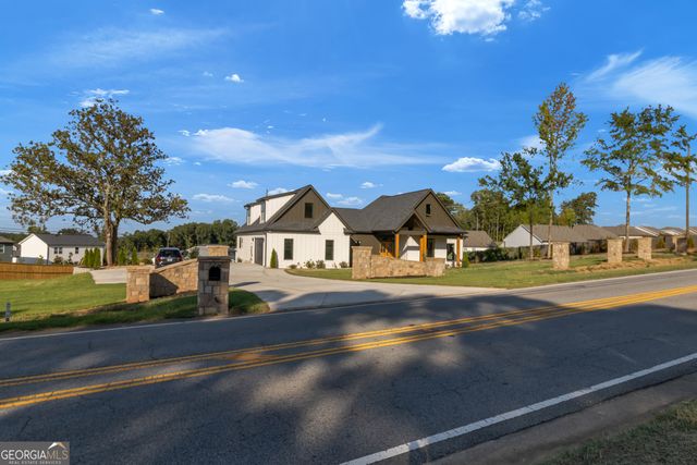 524 Martins Chapel Road, Lawrenceville, GA 30045