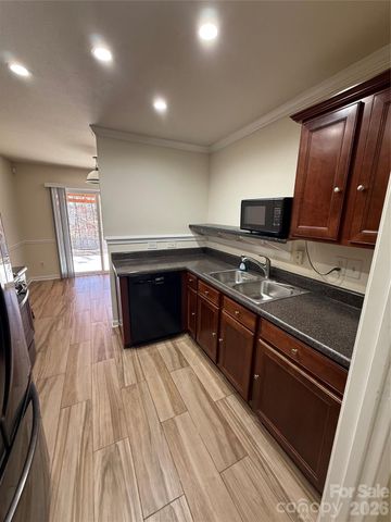 3733 Catawba Creek Drive, Gastonia, NC 28056