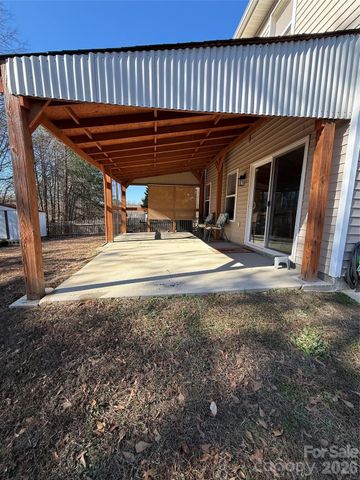 3733 Catawba Creek Drive, Gastonia, NC 28056