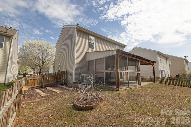 3733 Catawba Creek Drive, Gastonia, NC 28056