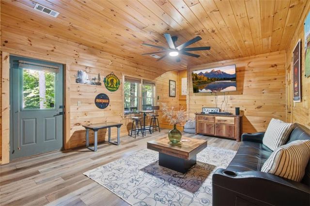 464 Whispering Pine Lane, Cherry Log, GA 30522