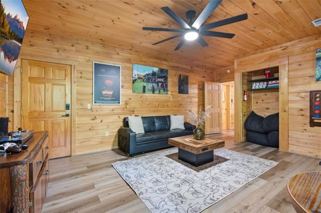 464 Whispering Pine Lane, Cherry Log, GA 30522