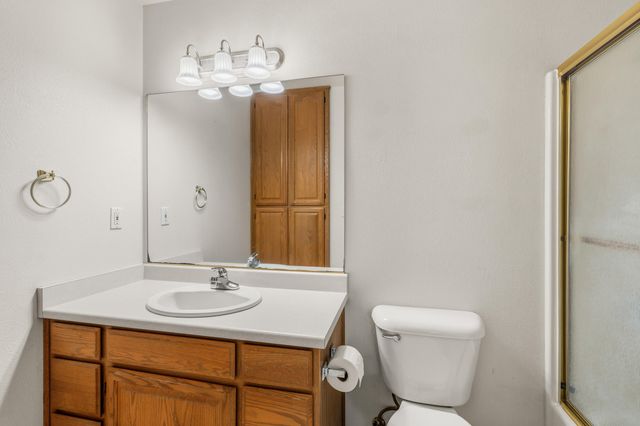 1224 N Modoc Avenue 57, Medford, OR 97504