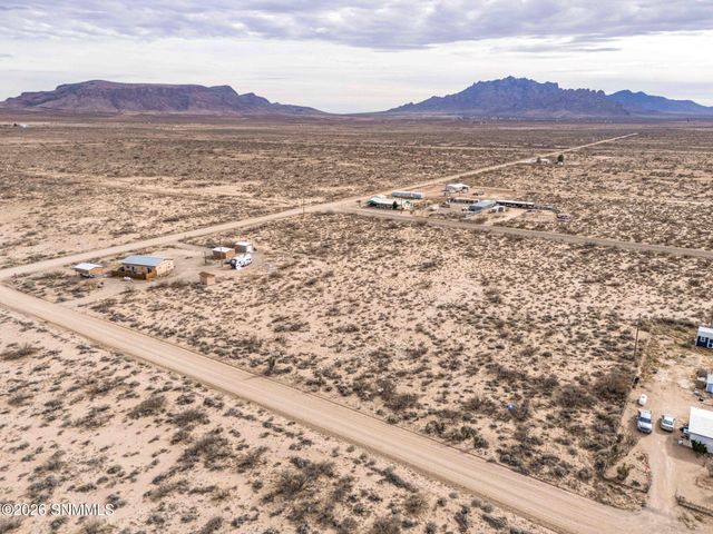 2920 SE De Baca Road, Deming, NM 88030