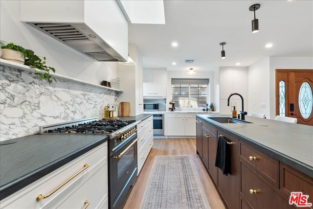 19428 Kemp Avenue, Carson, CA 90746