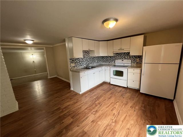 848 Capouse Avenue, Scranton City, PA 18509