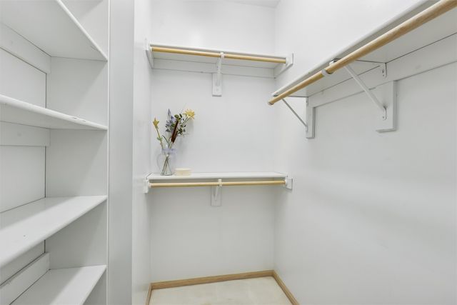 1104 Glen Oaks Drive, West Des Moines, IA 50266