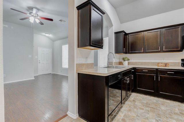 5414 Roaring Peaks Lane, Katy, TX 77449