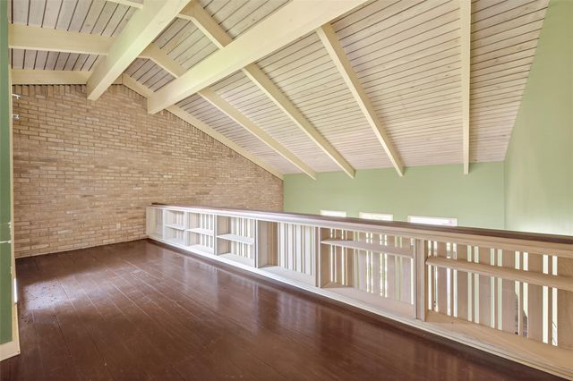 219 Cardinal Drive, Liberty, TX 77575