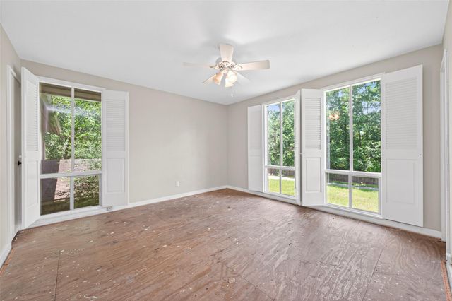 219 Cardinal Drive, Liberty, TX 77575