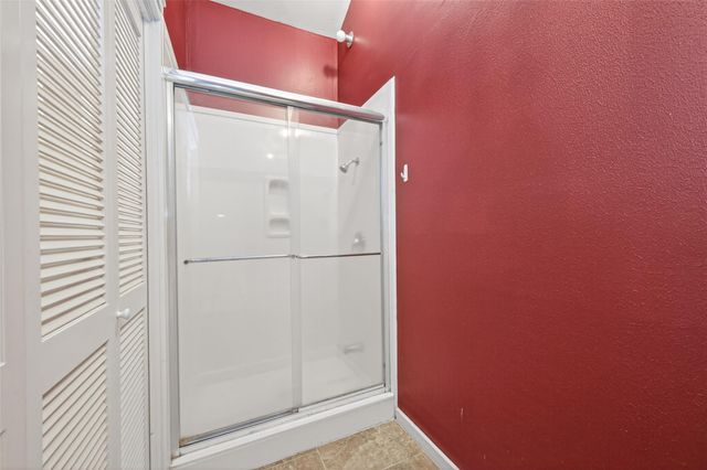219 Cardinal Drive, Liberty, TX 77575
