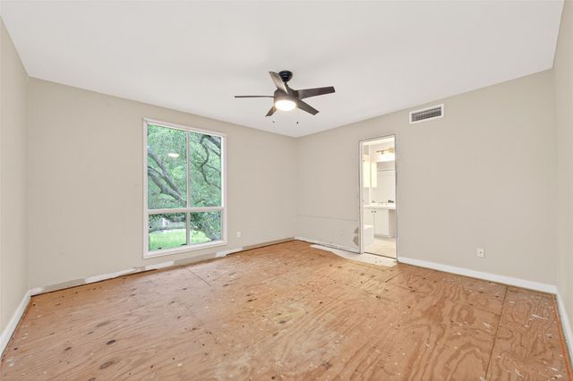219 Cardinal Drive, Liberty, TX 77575