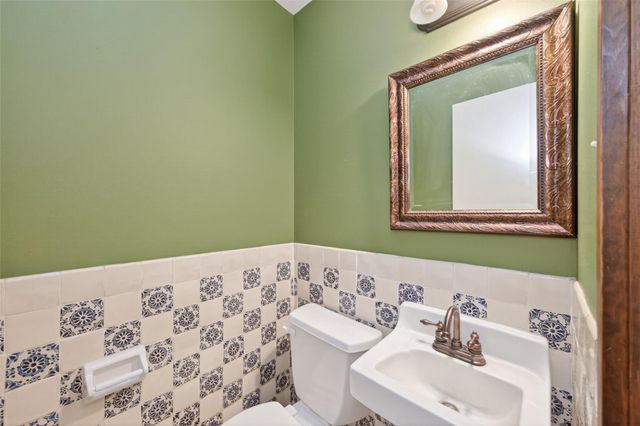219 Cardinal Drive, Liberty, TX 77575