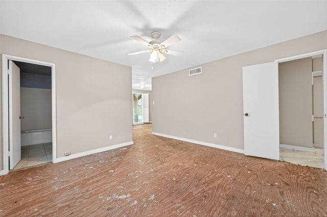 219 Cardinal Drive, Liberty, TX 77575