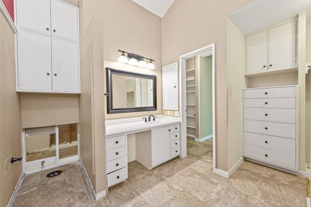 219 Cardinal Drive, Liberty, TX 77575