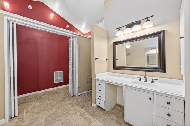 219 Cardinal Drive, Liberty, TX 77575