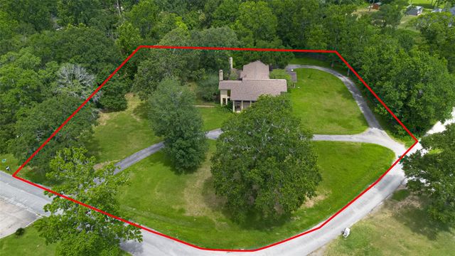 219 Cardinal Drive, Liberty, TX 77575
