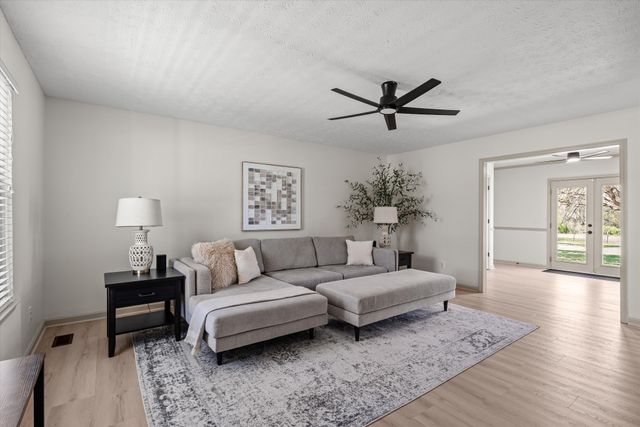 728 Spike Trl, Murfreesboro, TN 37129